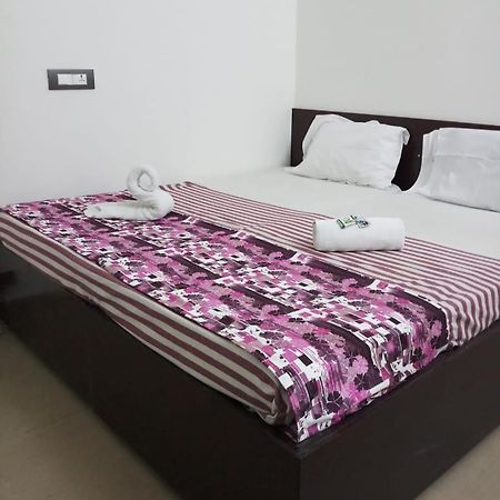 Sri Kousthubham Residency Hotel Tirupati Esterno foto